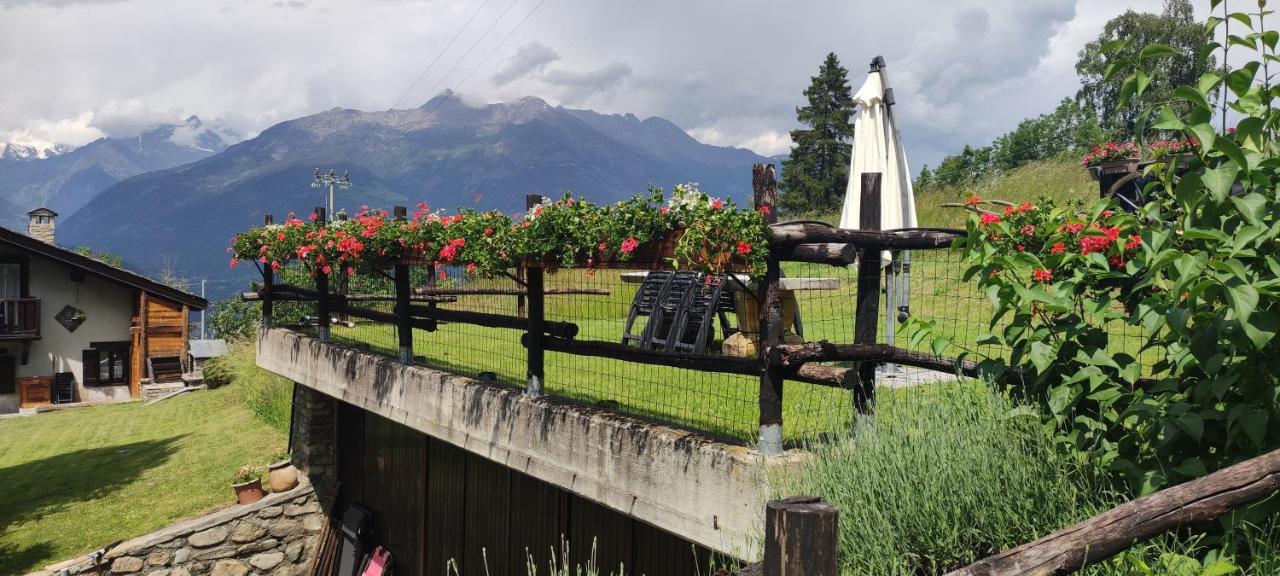 Maison Perriail Vda Gressan N 0029 Bagian luar foto