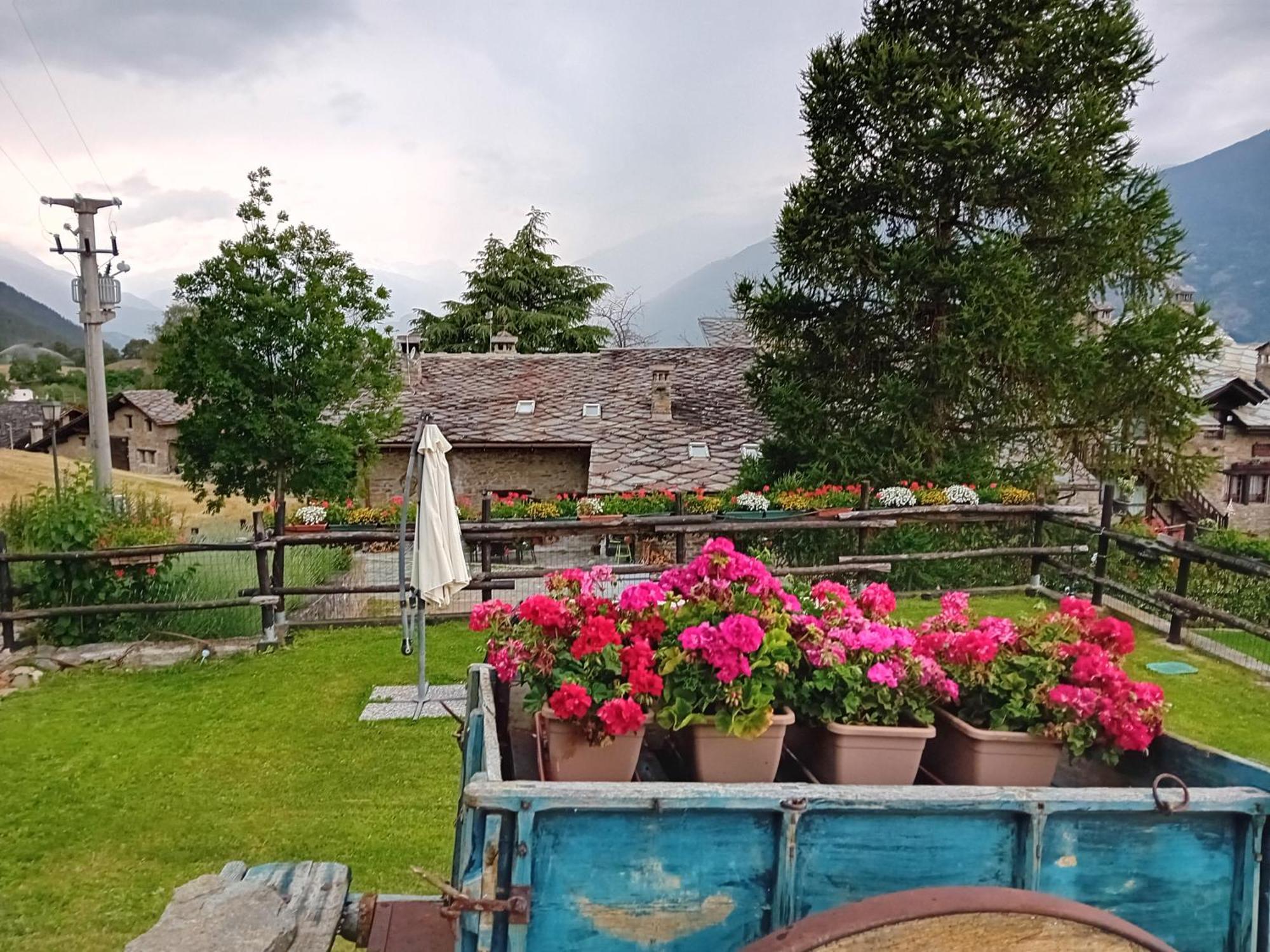 Maison Perriail Vda Gressan N 0029 Bagian luar foto