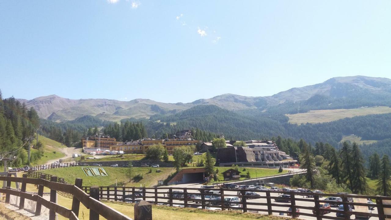 Maison Perriail Vda Gressan N 0029 Bagian luar foto